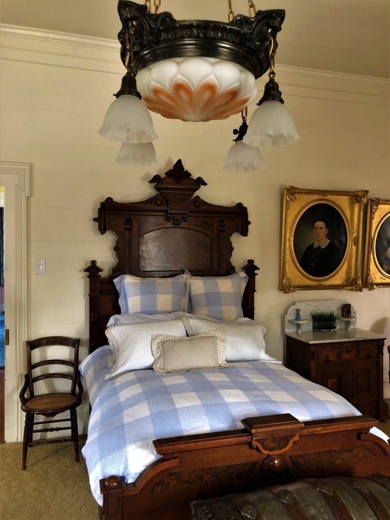 Abele Farms, Yolo County, Zamora, Antique furnishings inside front bedroom.